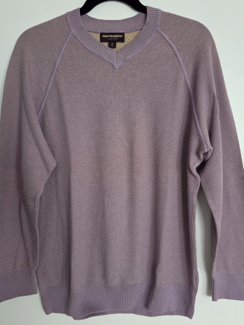 Johnston & Murphy Men's Lavender V-Neck Sweater